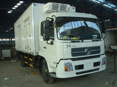 濟(jì)寧選購(gòu)5噸箱式冷藏貨車(chē)指南 如何找到劃算的廠家與報(bào)價(jià)